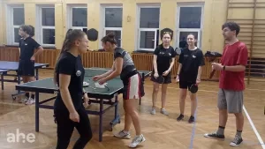 Wyjątkowy trening i sparing między drużynami tenisa stołowego - Politechniki Łódzkiej i AHE Łódź